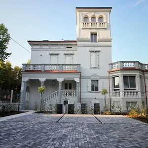 Benatti , Carpi Italie