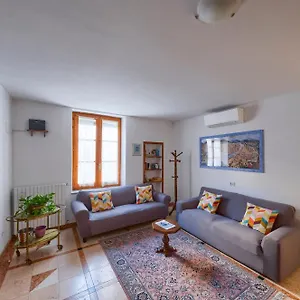 Benci Lalli Appartement